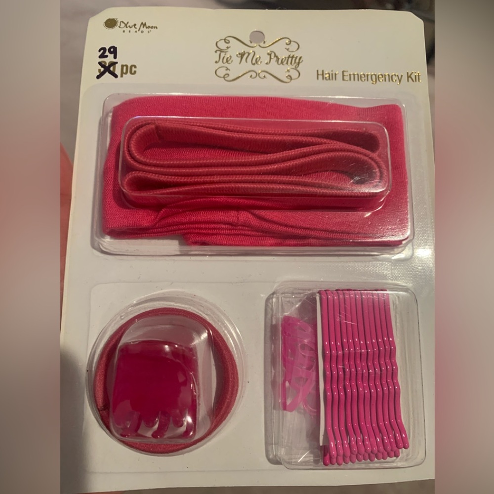 Tie Me Pretty Hair Emergency Kit (Choice of Pink Kit or Blue Kit)